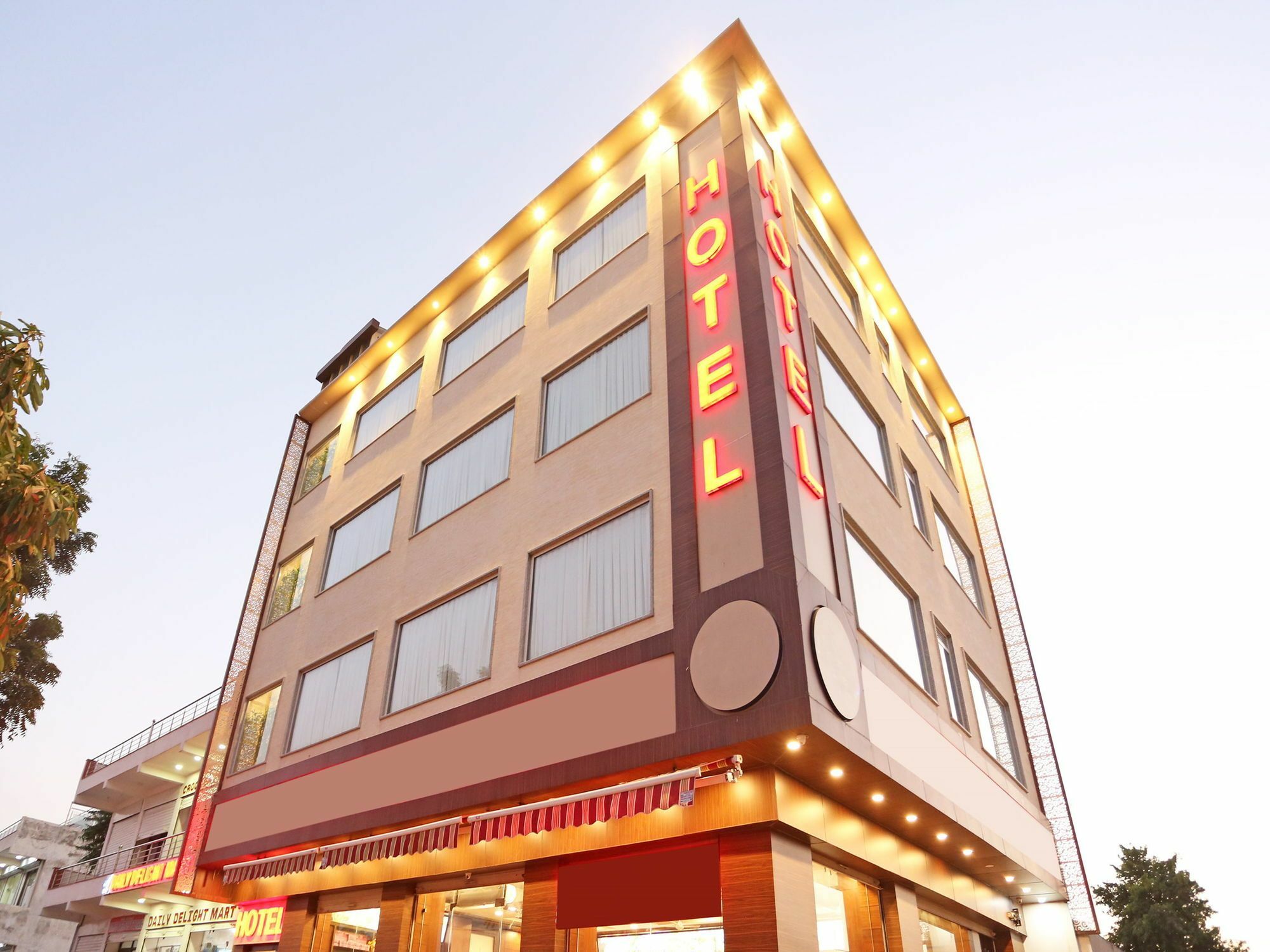 Oyo 9753 Hotel Cheelgadi Jaipur Ngoại thất bức ảnh